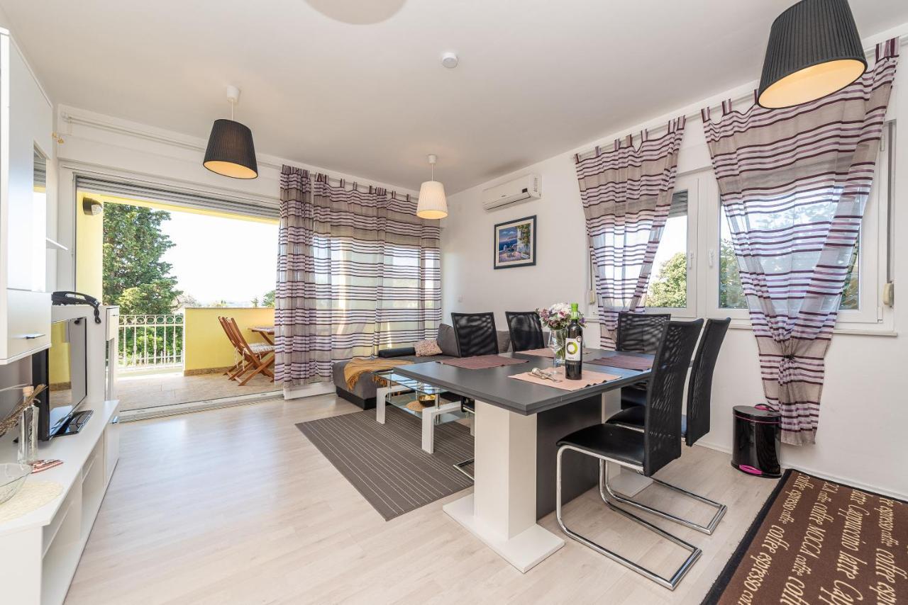 Antonio Apartments Sukošan Extérieur photo