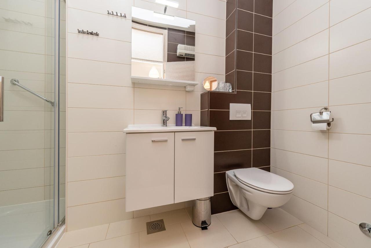 Antonio Apartments Sukošan Extérieur photo
