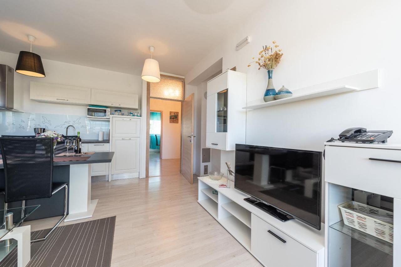 Antonio Apartments Sukošan Extérieur photo
