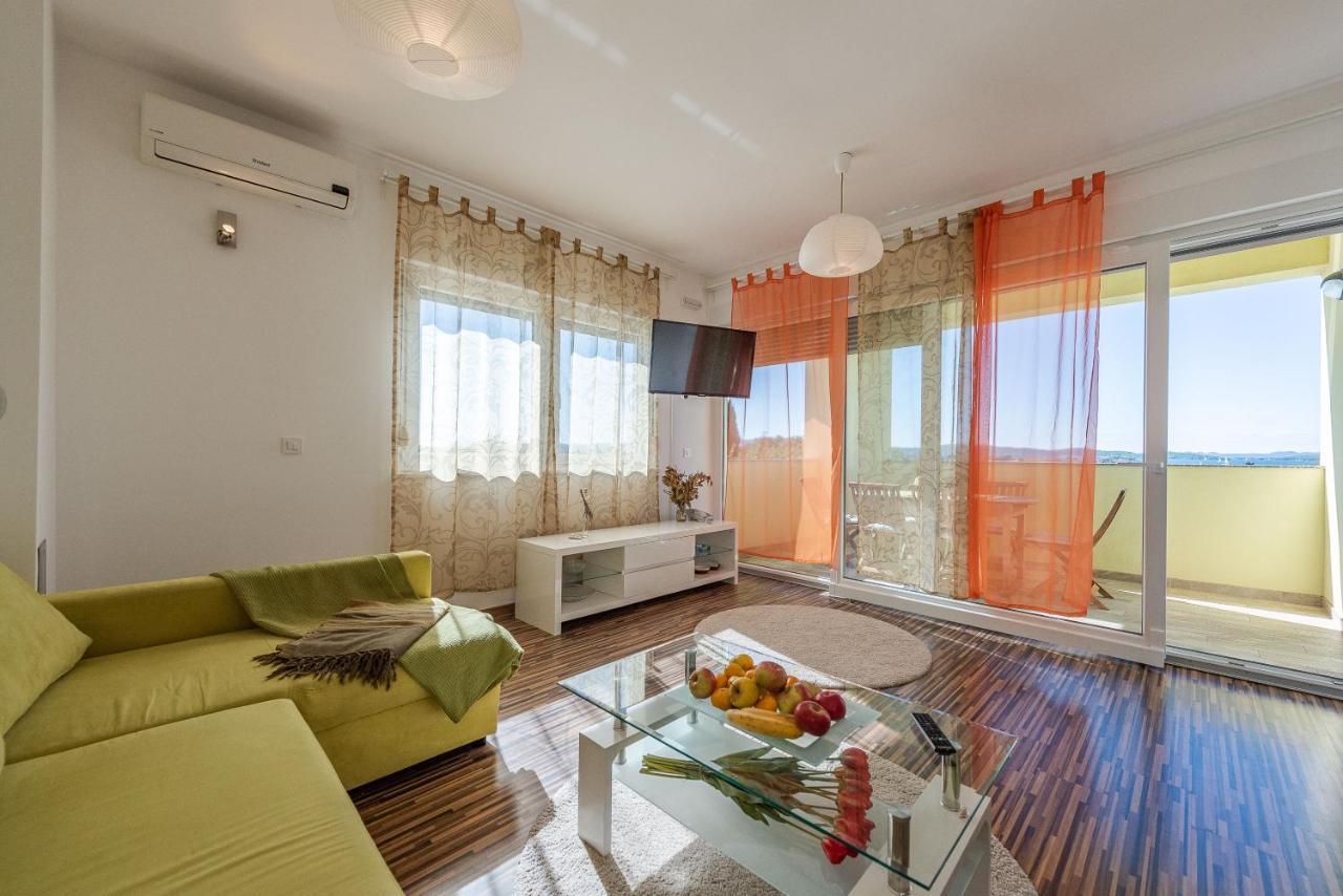 Antonio Apartments Sukošan Extérieur photo